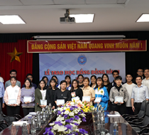 Lễ trao học bổng Đồng hành kỳ 38 - “Bước cùng sinh viên Việt Nam”