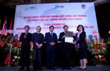 Lễ trao chứng nhận đạt chuẩn chất lượng cấp trường của Mạng lưới các trường đại học Đông Nam Á (AUN) cho Trường Đại học Khoa học Tự nhiên (ĐHKHTN)