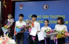 Khoa Vật lý trao giải thưởng Nguyễn Hoàng Phương năm 2018