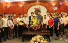 Nhiều đơn vị tới chúc mừng thầy cô giáo Trường ĐHKHTN nhân dịp Ngày Nhà giáo Việt Nam