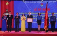 Đoàn Thanh niên Trường Đại học Khoa học Tự nhiên, ĐHQGHN đón nhận Huân chương Lao động hạng Nhì